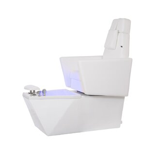 Luxe pedicurestoel met voetenbad